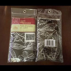 Two piece set satin pillowcases